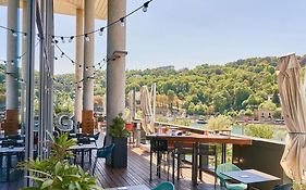 Novotel Lyon Centre-Confluence Bord De Saone